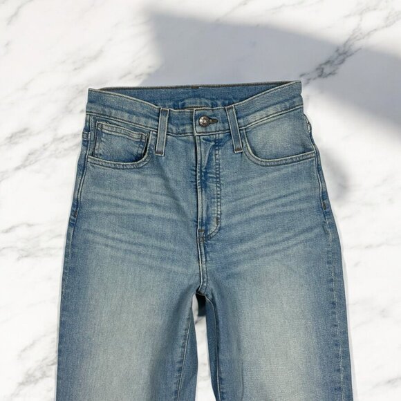 Madewell The Perfect Vintage Straight Jeans Size 25 Waist Danby Knee Rip ND515 - Picture 5 of 9